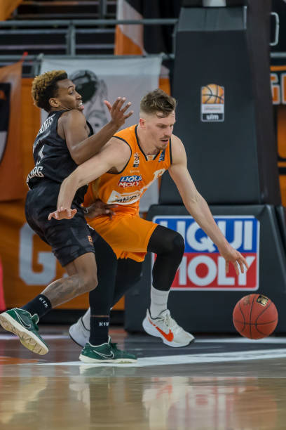 虽然武磊是 虽然武磊是