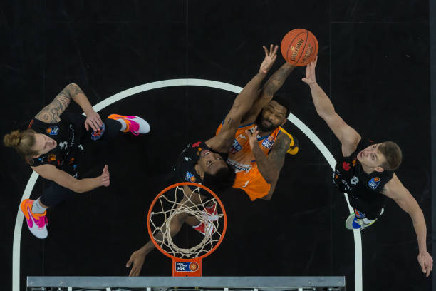 普遍面临的 普遍面临的