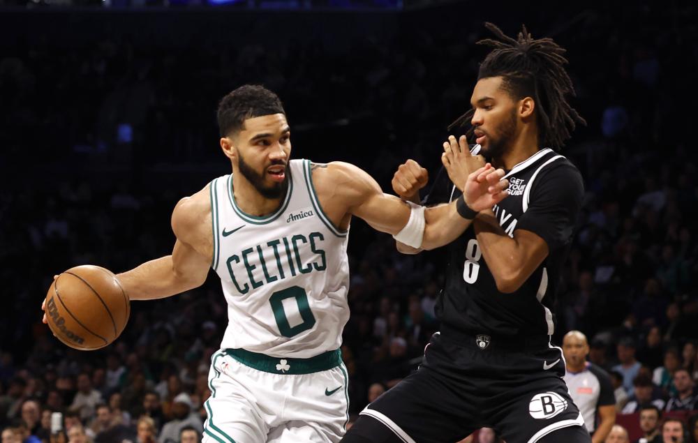 也让队友难 也让队友难